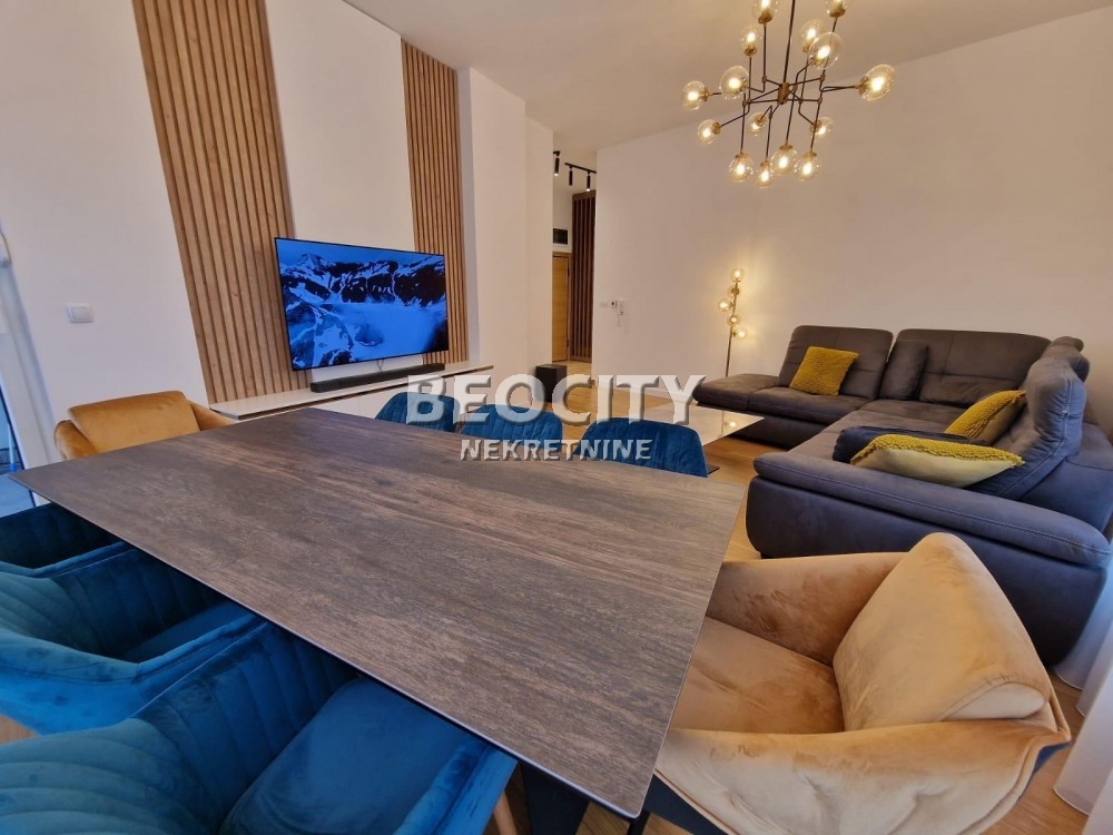 četvorosoban stan, 107 m2, Liman 4 ID: 114197 2