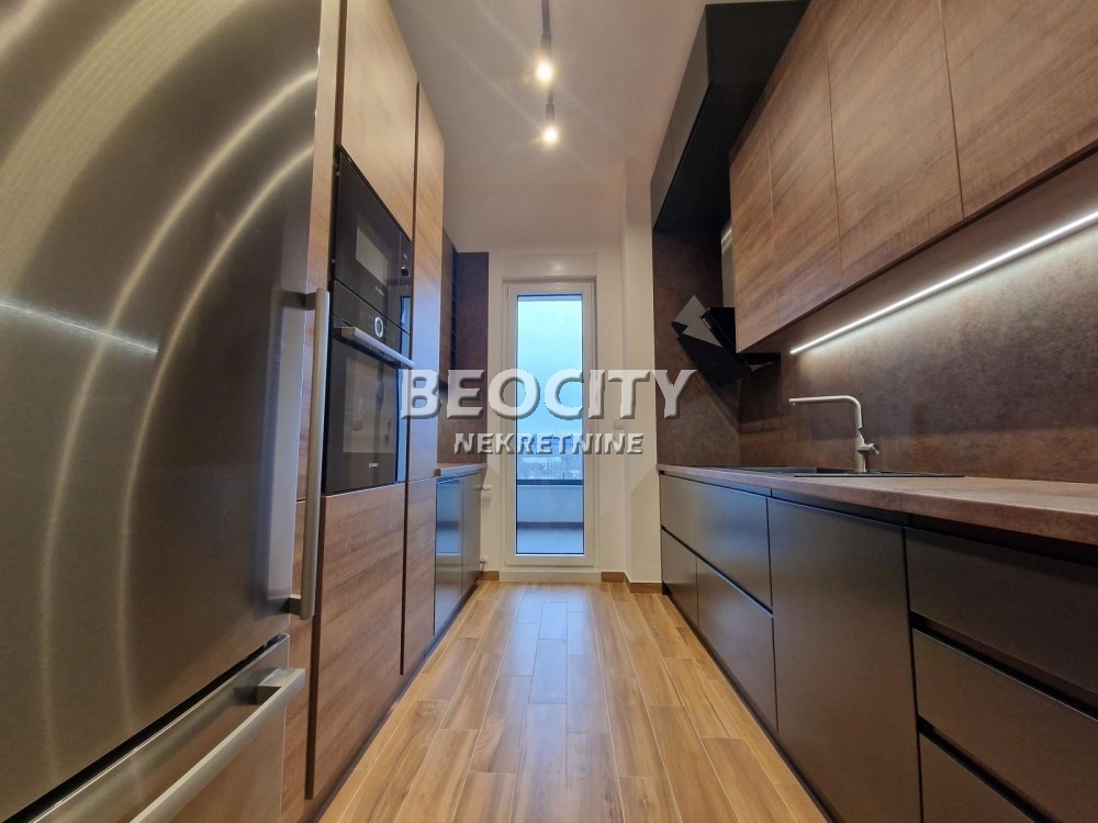 četvorosoban stan, 107 m2, Liman 4 ID: 114197 6