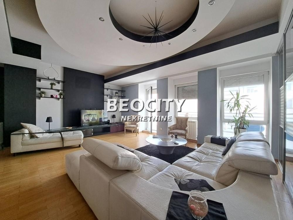 četvorosoban stan, 132 m2, Vukov spomenik, Ćirila i Metodija ID: 92962 1