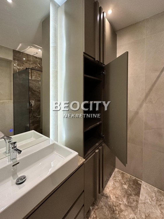 četvorosoban stan, 200 m2, Neimar ID: 106369 20