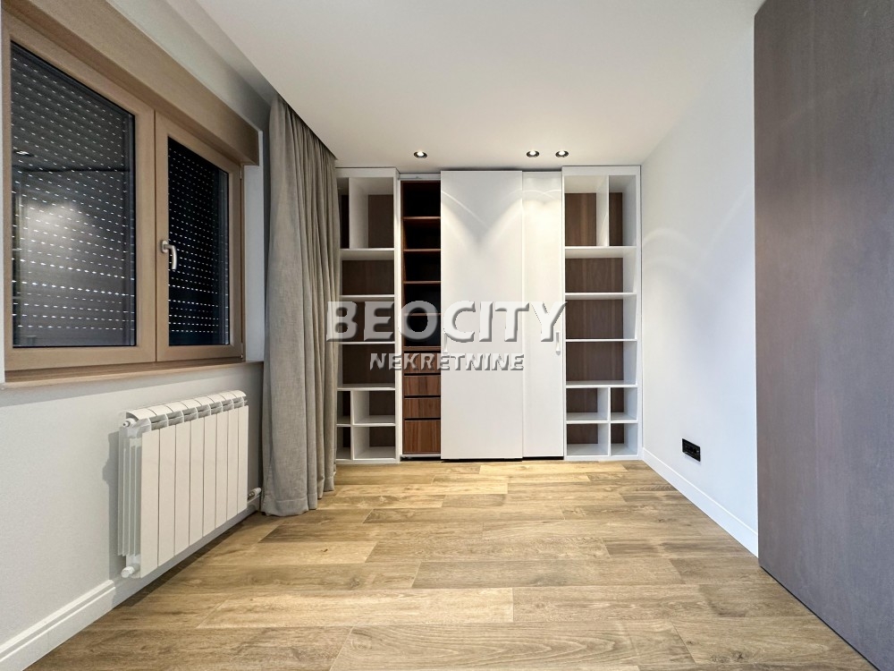 četvorosoban stan, 208 m2, Čubura ID: 87310 9