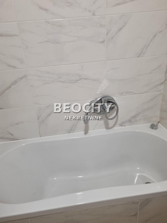 četvorosoban stan, 83 m2, Adamovićevo naselje, Avenija Garden ID: 116170 10