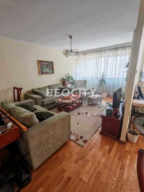 četvorosoban stan, 93 m2, Blok 63, Gandijeva ID: 121046 1