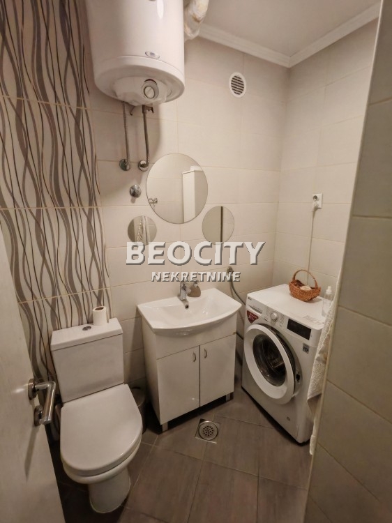 četvorosoban stan, 93 m2, Blok 63, Gandijeva ID: 121046 12