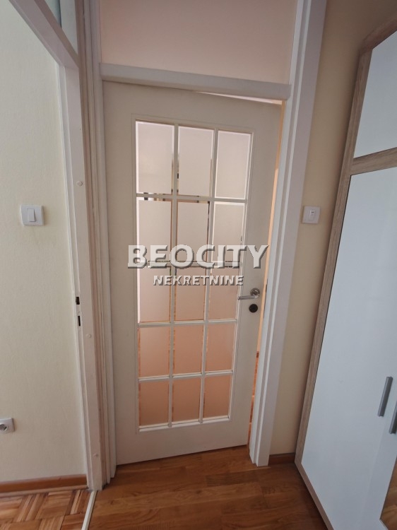 četvorosoban stan, 93 m2, Blok 63, Gandijeva ID: 121046 6