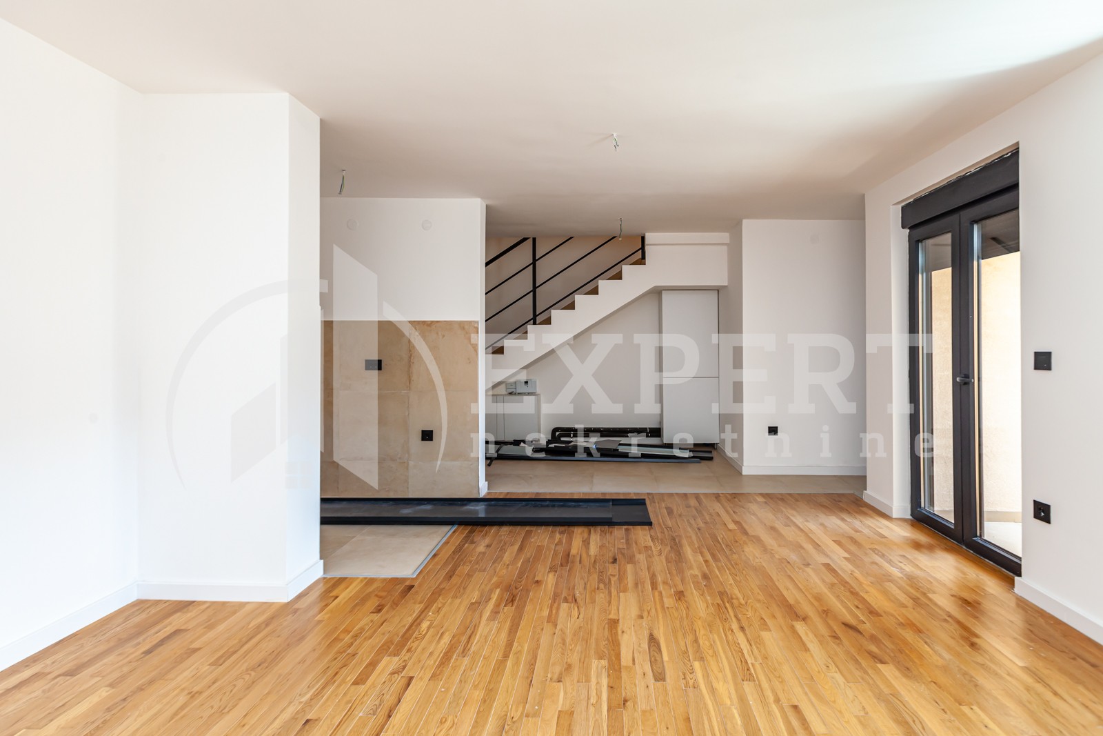 četvorosoban stan, 94.07 m2, Centar, Katićeva ID: p-06553 3