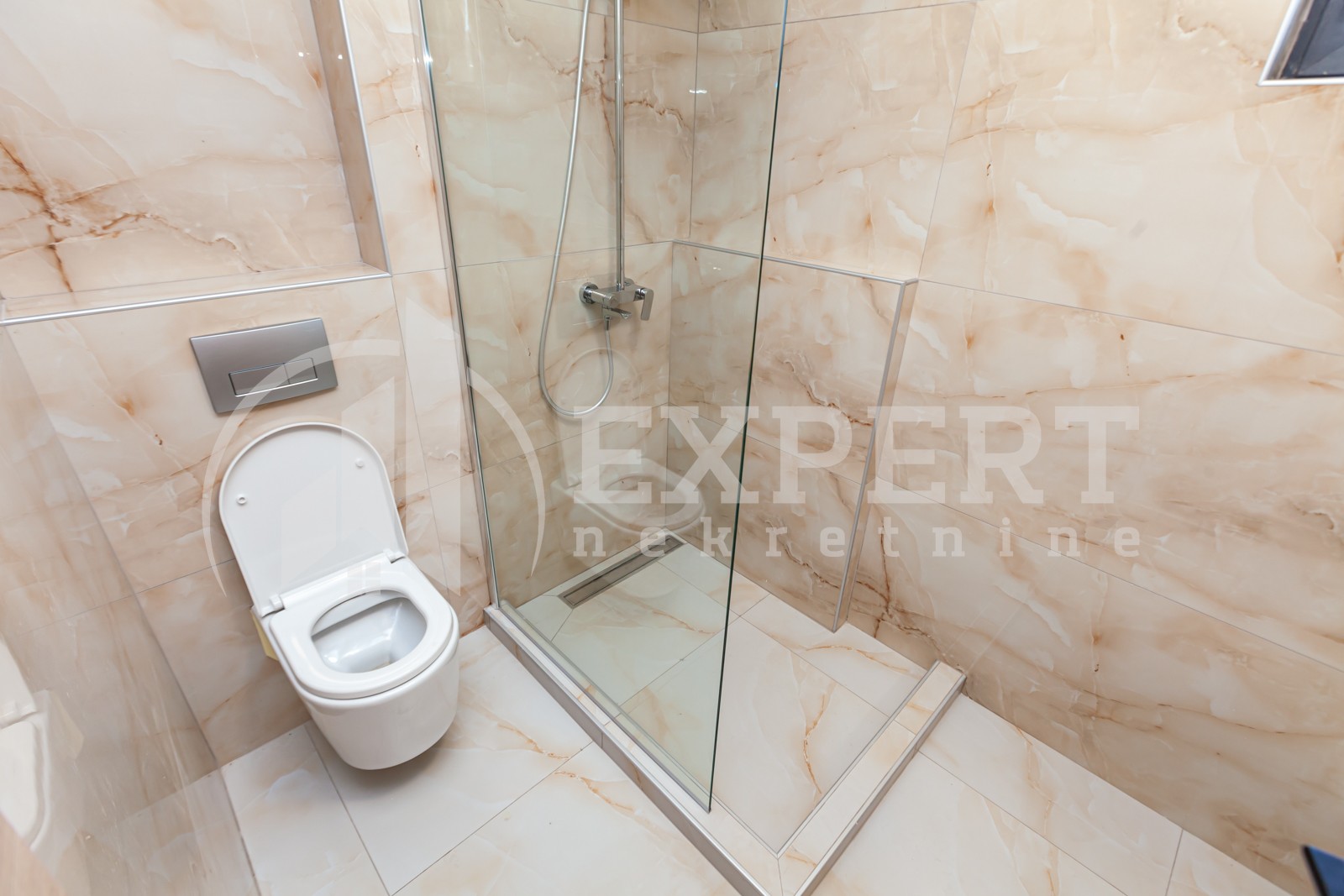 četvorosoban stan, 94.07 m2, Centar, Katićeva ID: p-06553 6