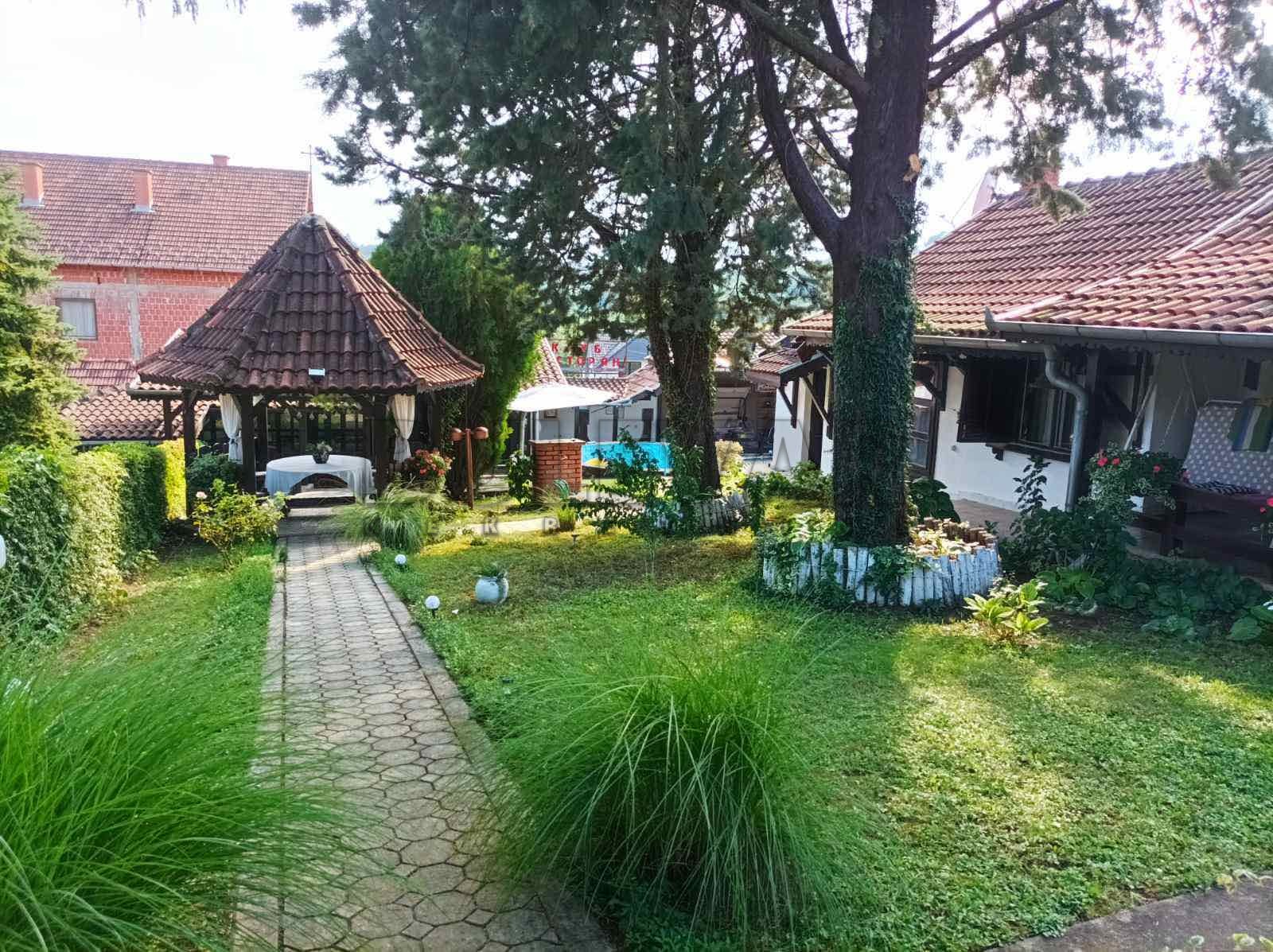 četvorosobna kuća, 132 m2, Knić, Knić ID: p-011577 9