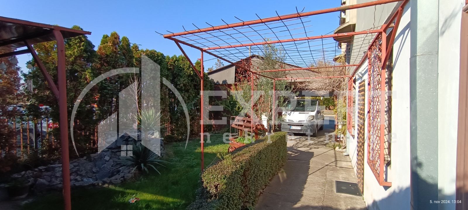 četvorosobna kuća, 160 m2, Trošarina, Bulevar svetog cara ID: i-012714 22