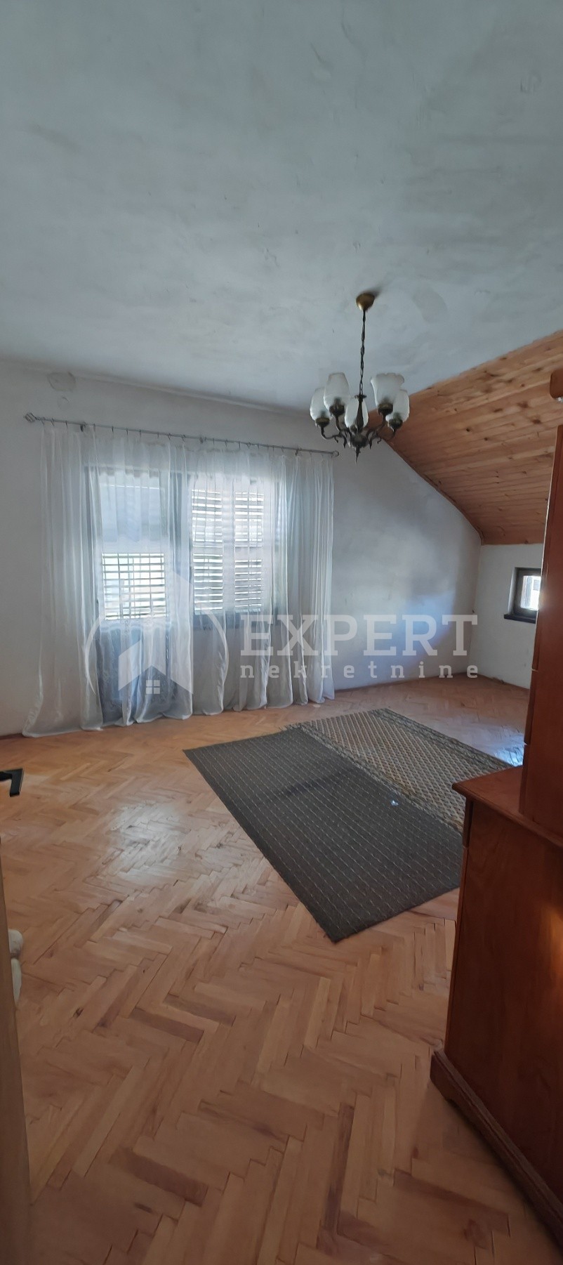 četvorosobna kuća, 333 m2, Svetog Save ID: p-013390 12