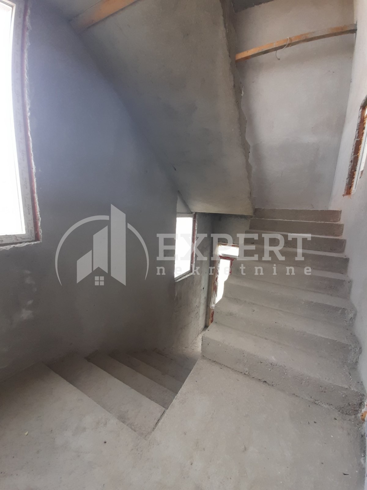 četvorosobna kuća, 350 m2, Gornji Matejevac, Gornji Matejevac ID: p-014432 11