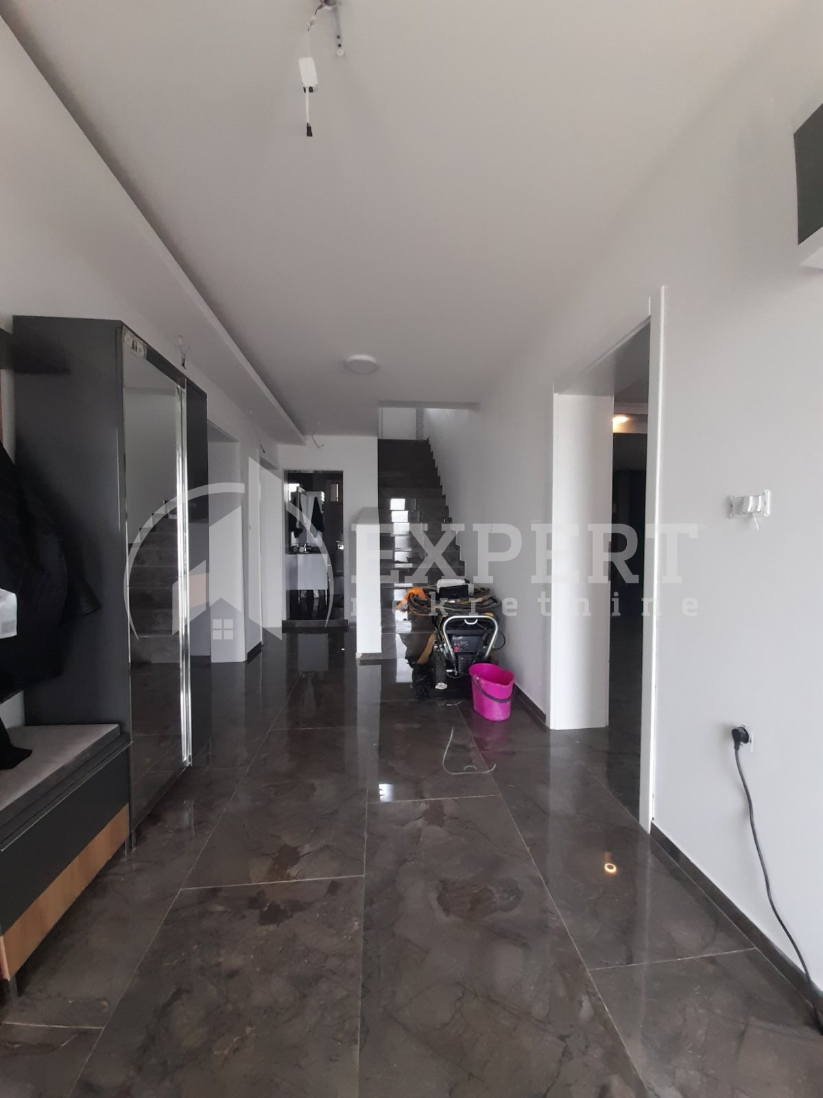 četvorosobna kuća, 350 m2, Gornji Matejevac, Gornji Matejevac ID: p-014432 3