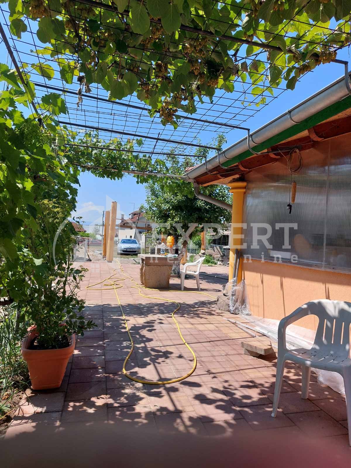 četvorosobna kuća, 360 m2, Mrčajevci, Mrčajevci ID: p-014482 5