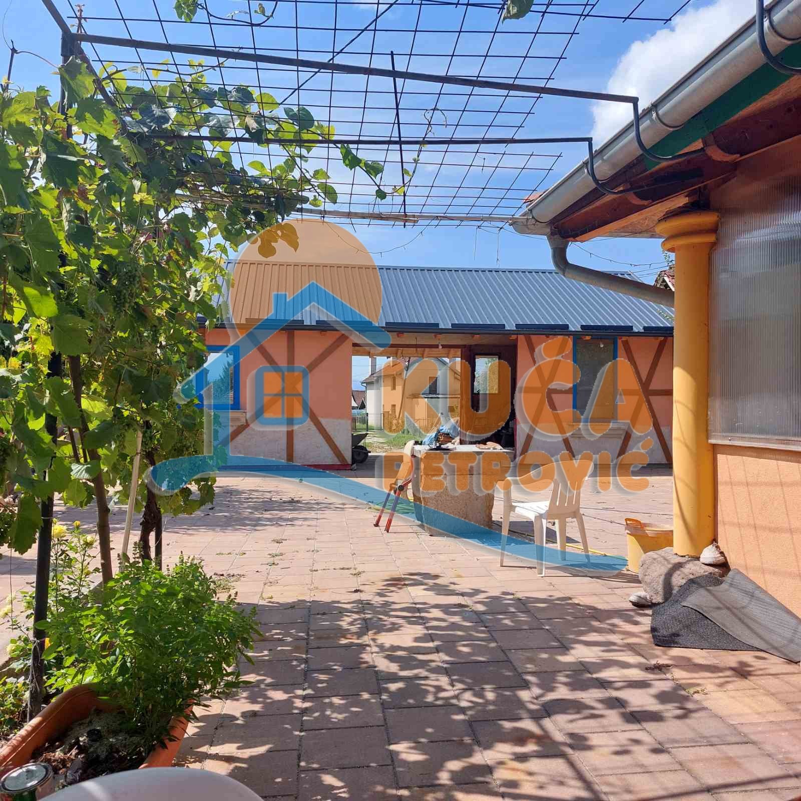 četvorosobna kuća, 360 m2, Mrčajevci, Mrčajevci ID: p-014482 6