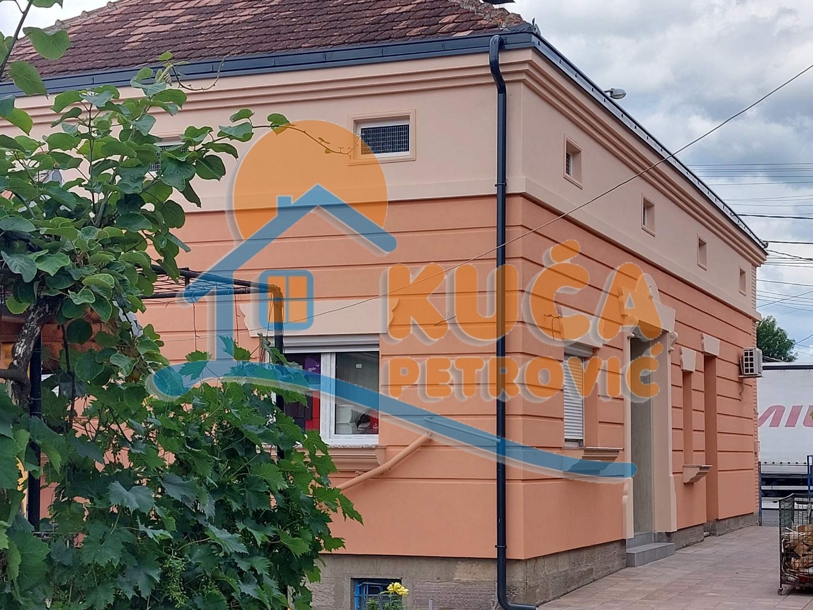 četvorosobna kuća, 360 m2, Mrčajevci, Mrčajevci ID: p-014482 2