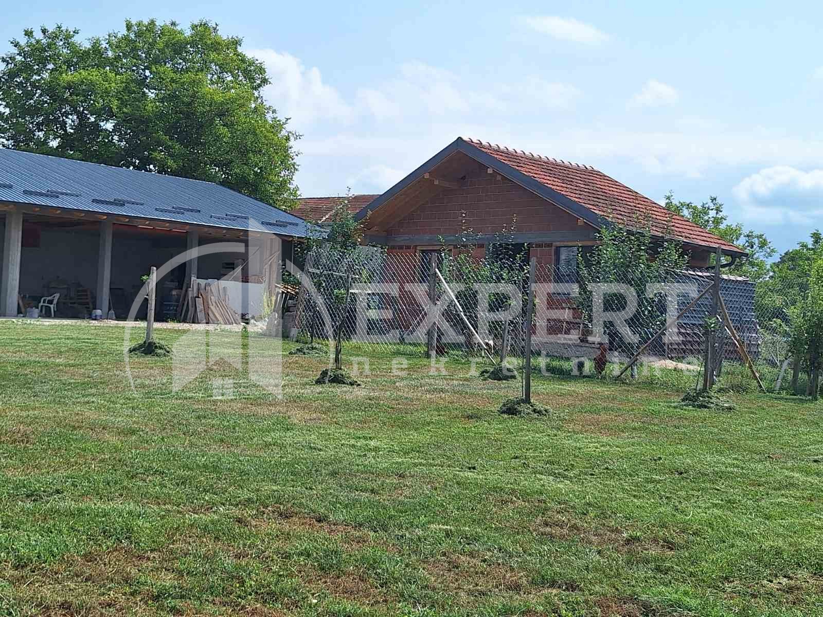 četvorosobna kuća, 360 m2, Mrčajevci, Mrčajevci ID: p-014482 8
