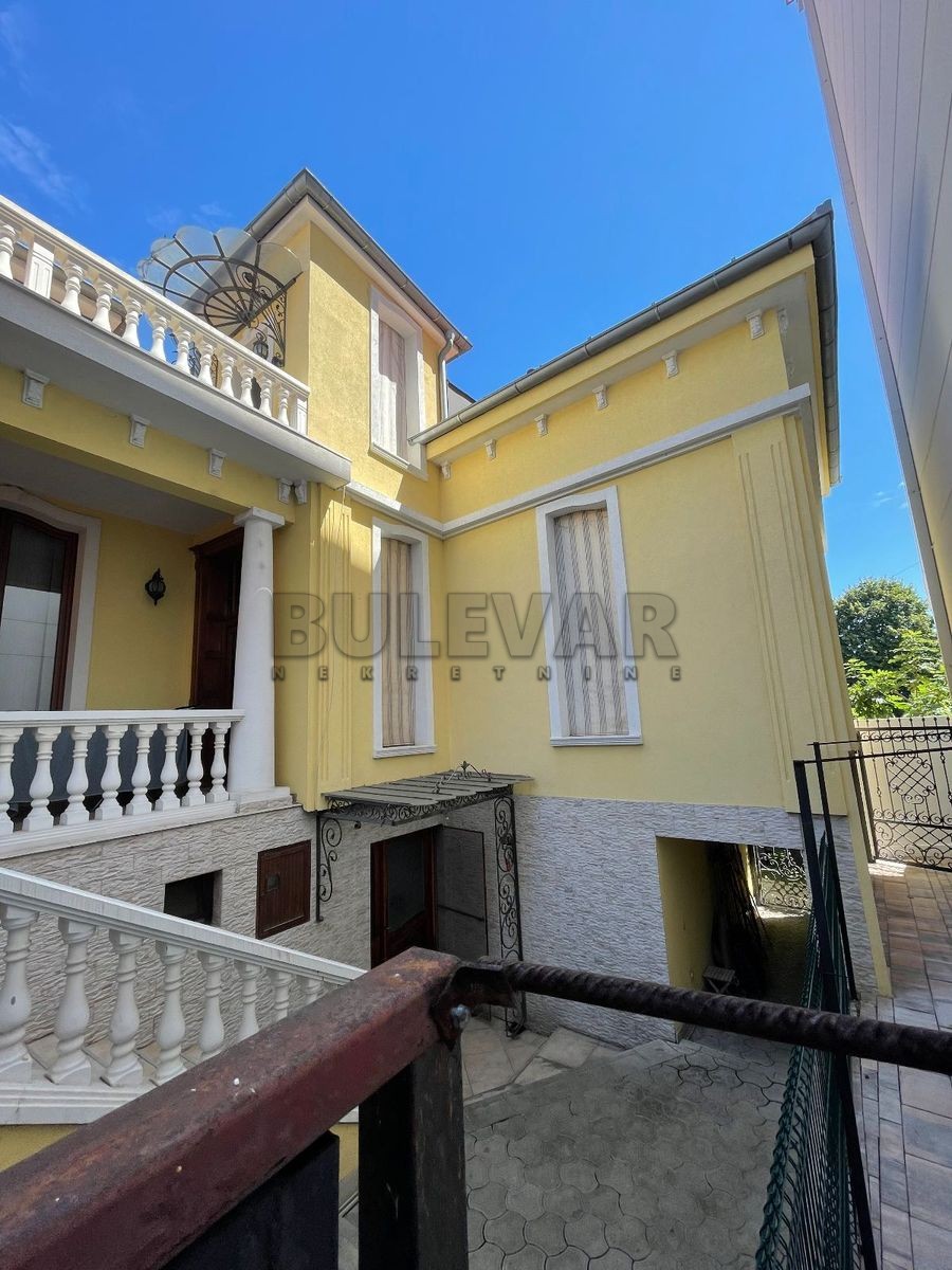 četvorosobna kuća, 450 m2, Centar, Južnomoravskih brigada ID: p-011712 4