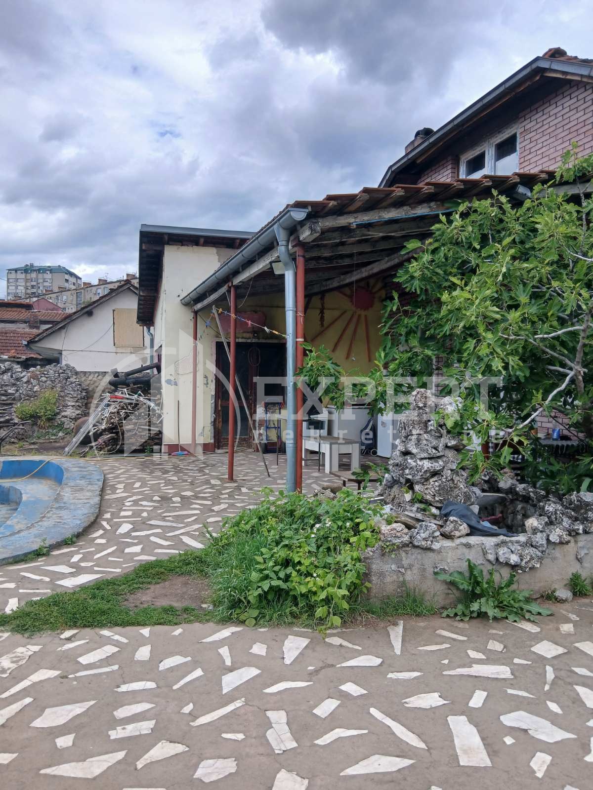 četvorosobna kuća, 800 m2, Kičevo, Jovana Ristića ID: i-014045 2