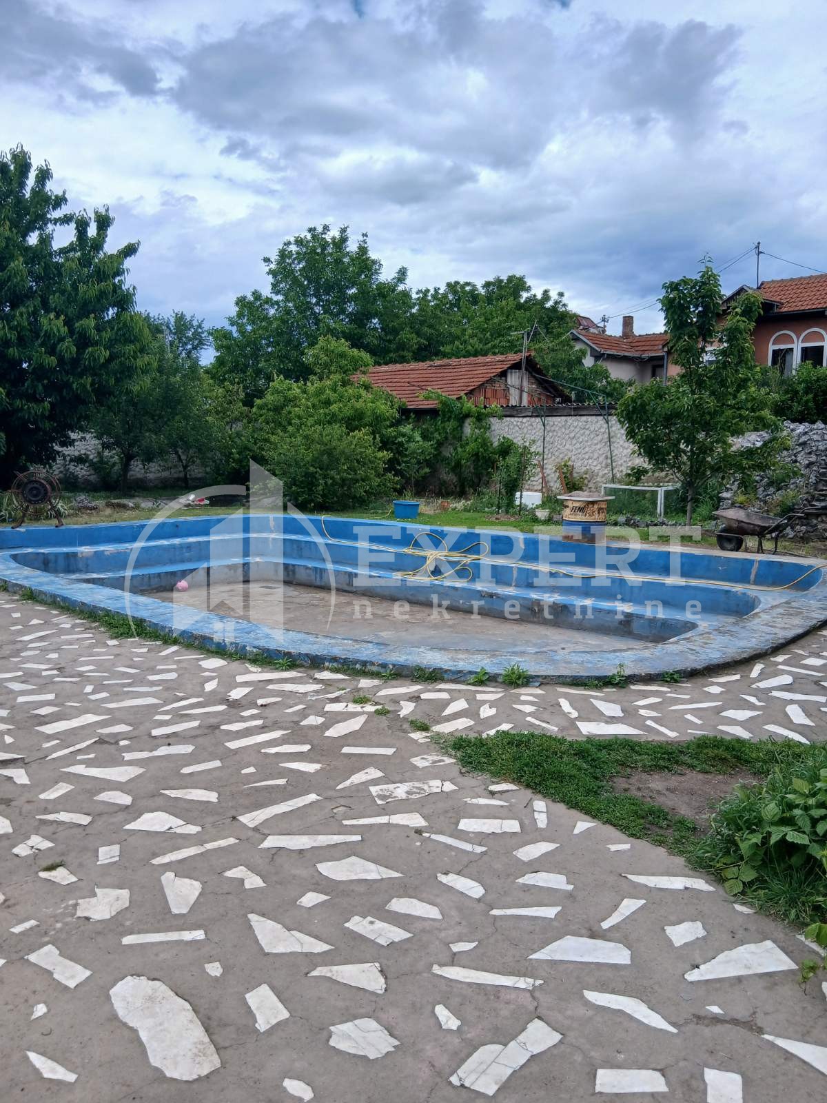četvorosobna kuća, 800 m2, Kičevo, Jovana Ristića ID: i-014045 4