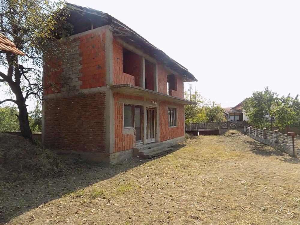 Dve kuće na prodaju 6