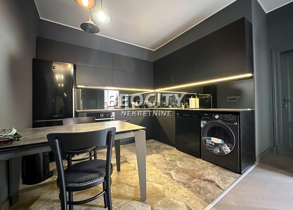 Dvosoban stan, 80 m2, Skupština ID: 117988 11