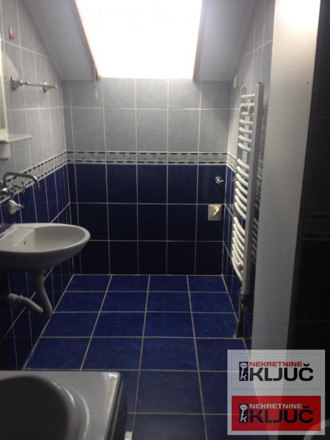 GRBAVICA, 81 m2, Trosoban-Duplex 13