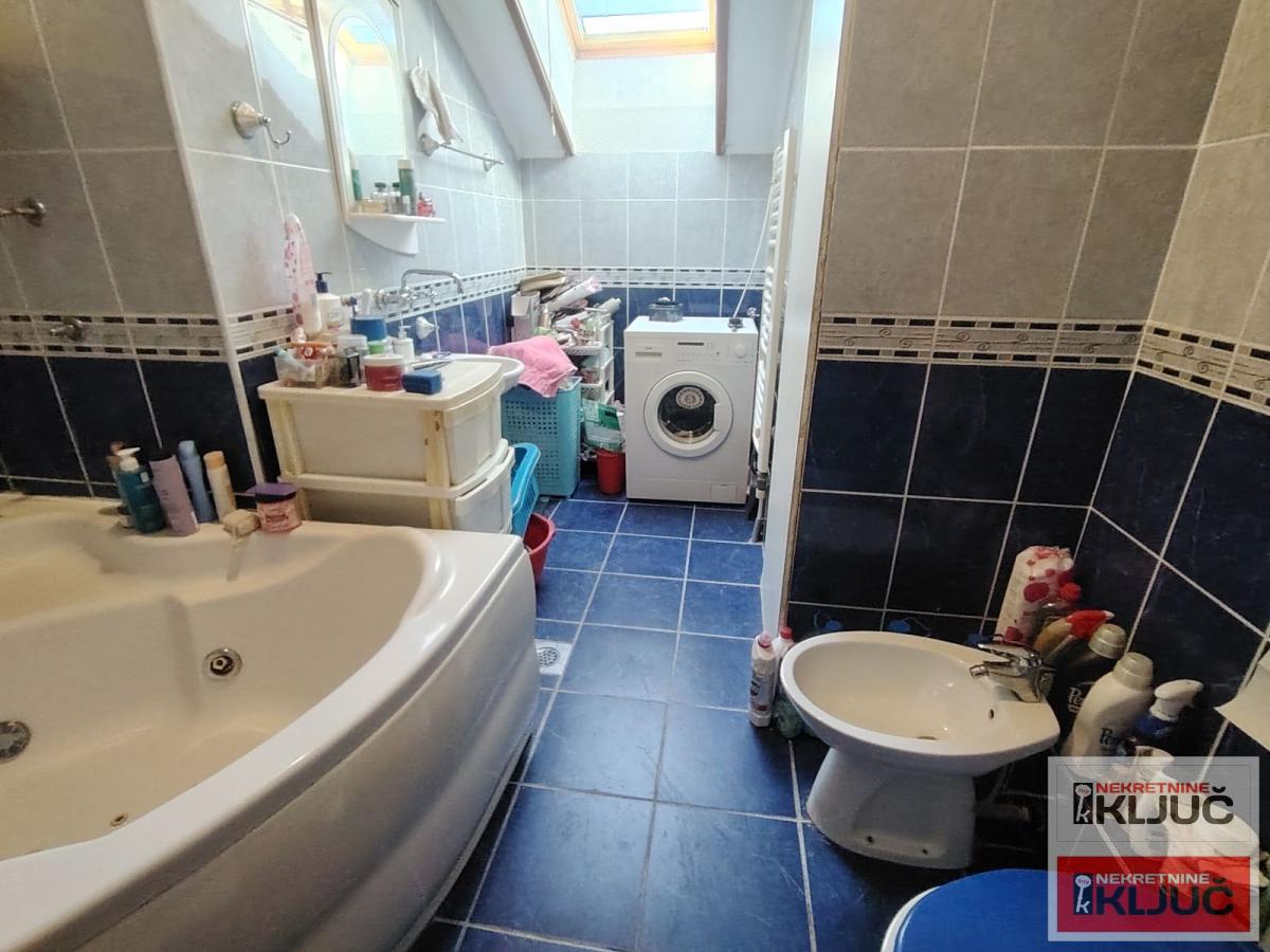 GRBAVICA, 81 m2, Trosoban-Duplex 14