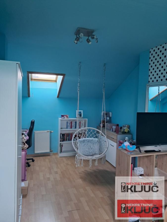 GRBAVICA, 81 m2, Trosoban-Duplex 9