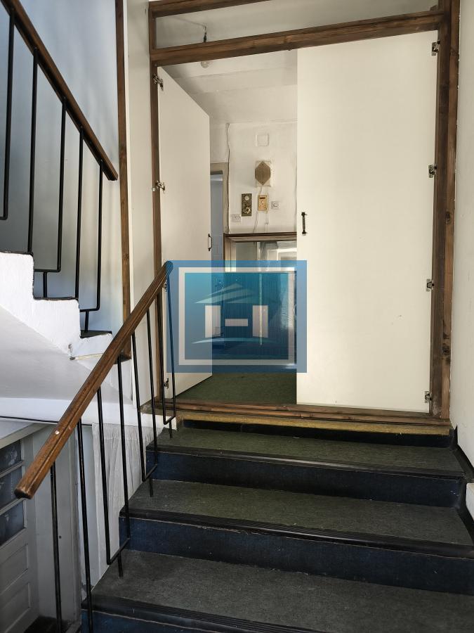 Idealna kuća za porodicu – komfor i lokacija na jednom mestu! 11