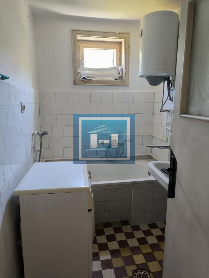 Idealna kuća za porodicu – komfor i lokacija na jednom mestu! 15