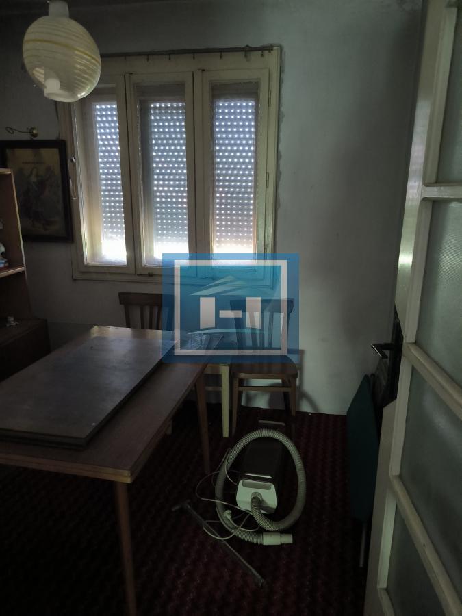 Idealna kuća za porodicu – komfor i lokacija na jednom mestu! 18