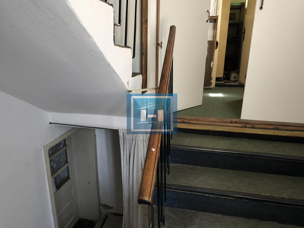 Idealna kuća za porodicu – komfor i lokacija na jednom mestu! 19