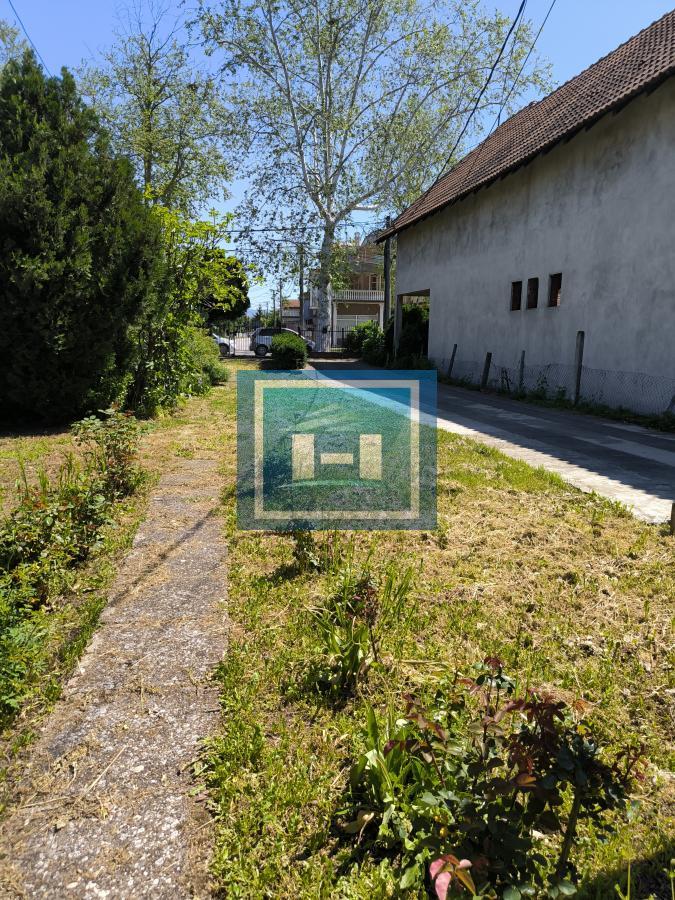 Idealna kuća za porodicu – komfor i lokacija na jednom mestu! 22