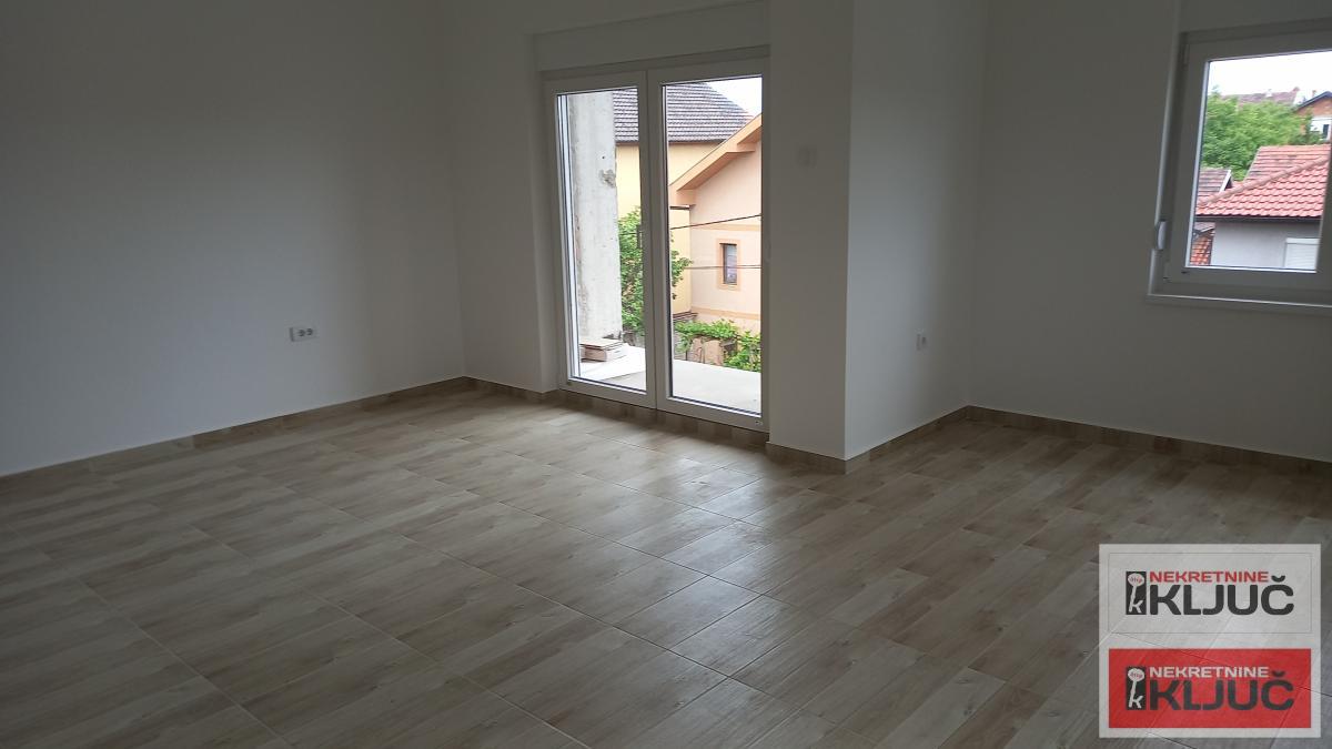 KLISA, 71m2, Troiposoban sa pdv 2