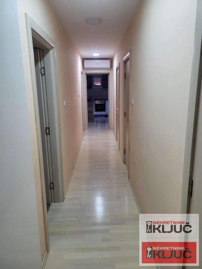 KLISA, 94m2, Petosoban, Novogradnja, Hitno 10