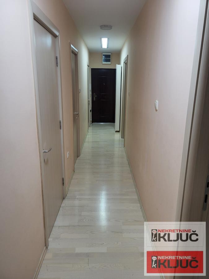 KLISA, 94m2, Petosoban, Novogradnja, Hitno 11