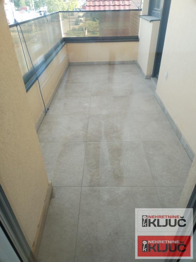 KOD LIPOV GAJA, 151m2, petosoban sa pdv, može Kredit 6