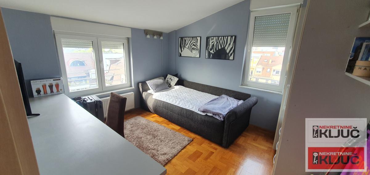 Kod SPENSA, 144m2, Šestosoban-Penthouse, UNIKATAN 16