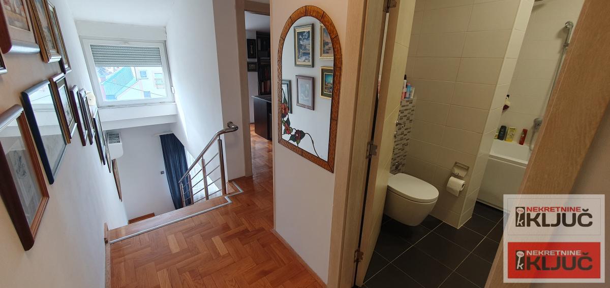 Kod SPENSA, 144m2, Šestosoban-Penthouse, UNIKATAN 17