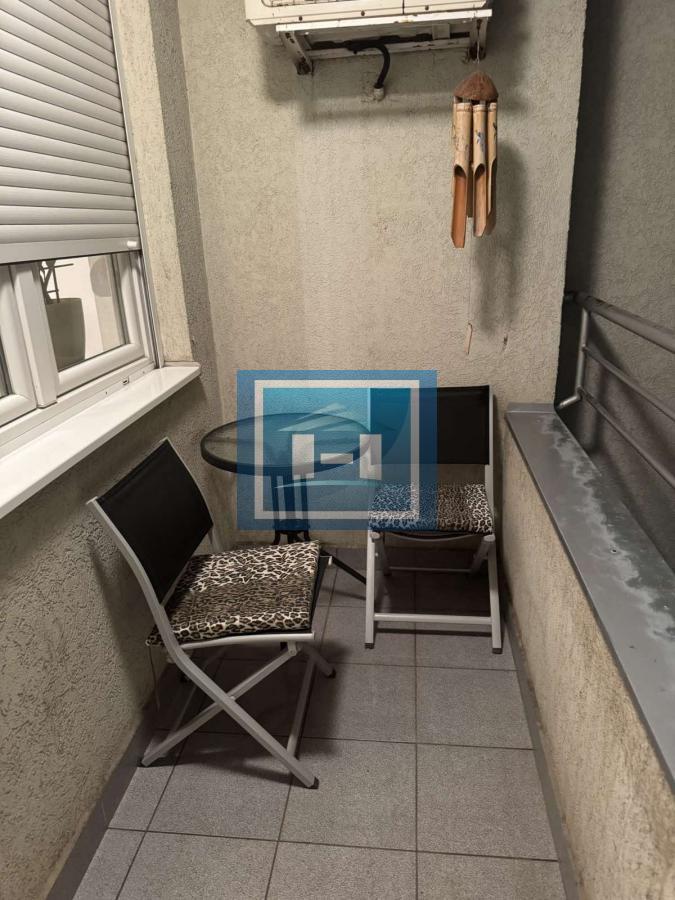 Kompletno namešten stan u Plavuši 13