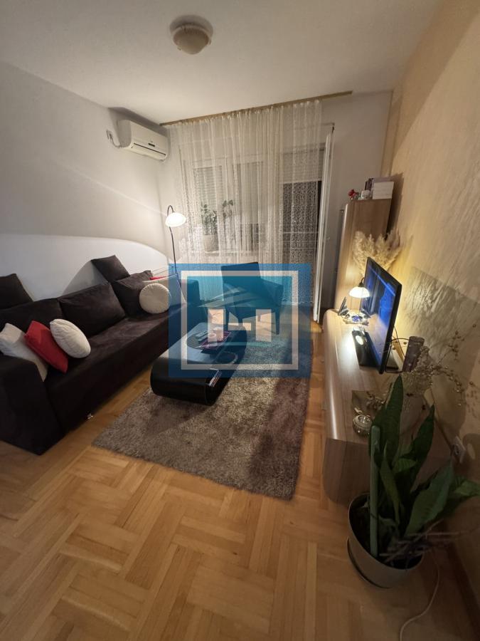 Kompletno namešten stan u Plavuši 17