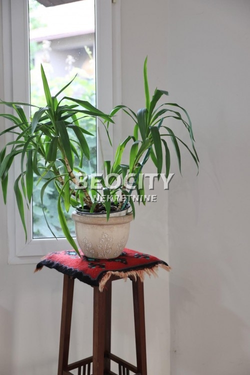 Kuća, 250 m2, Neimar ID: 99972 20