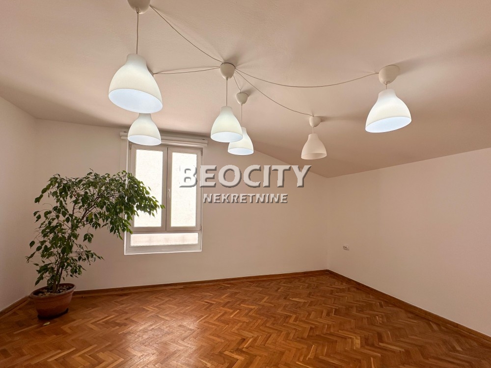 Kuća, 250 m2, Neimar ID: 99972 21