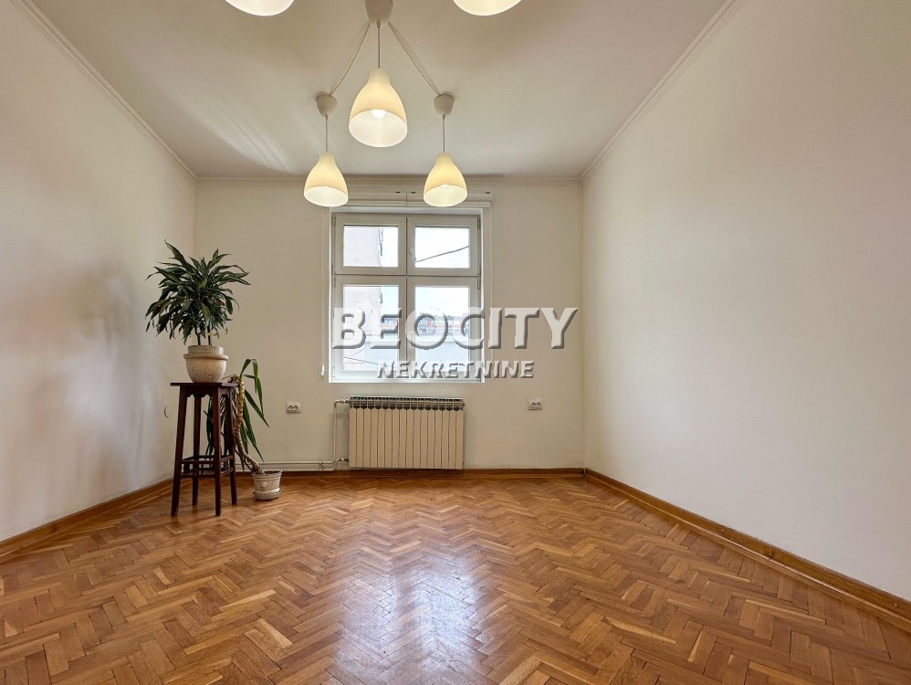 Kuća, 250 m2, Neimar ID: 99972 24