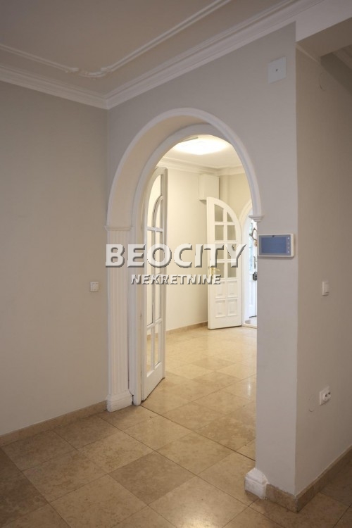 Kuća, 250 m2, Neimar ID: 99972 28