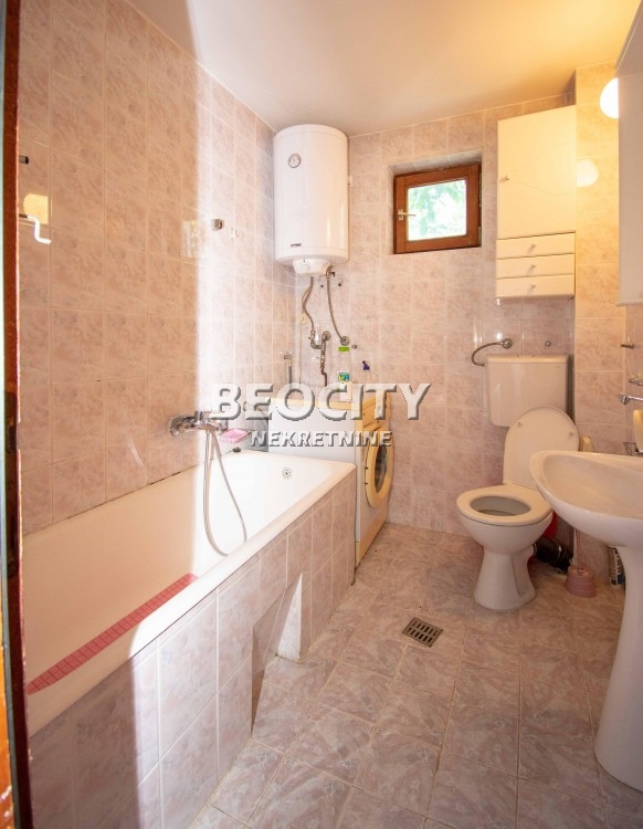 Kuća, 400 m2, Sremčica, Porodice Petrović ID: 111263 14