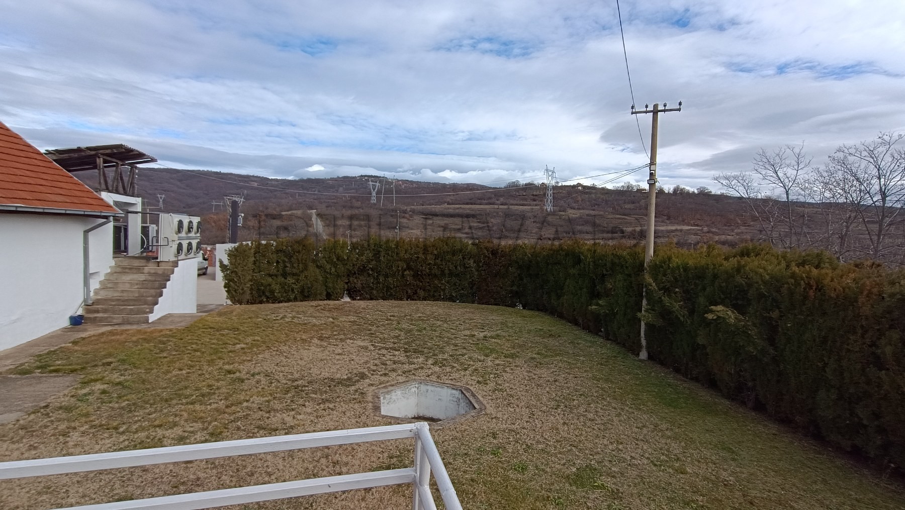 Lokal, 1000 m2, Rade Žunić, Prvomajska ID: p-013229 5