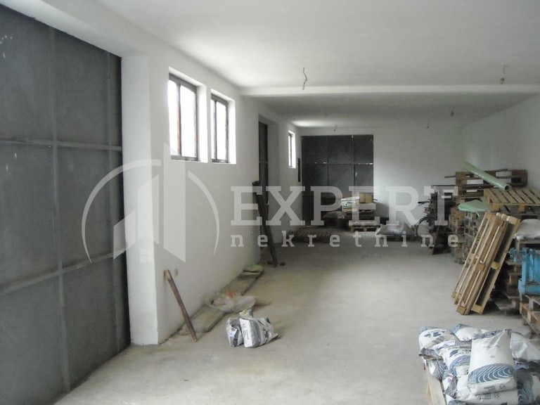 Lokal, 1200 m2, Crveni krst, Stevana Sinđelića ID: i-012768 5