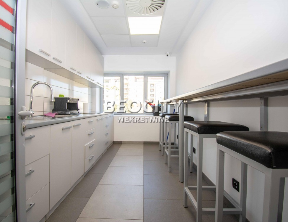 Lokal, 325 m2, Zemun, Miloša Bandića ID: 91606 8