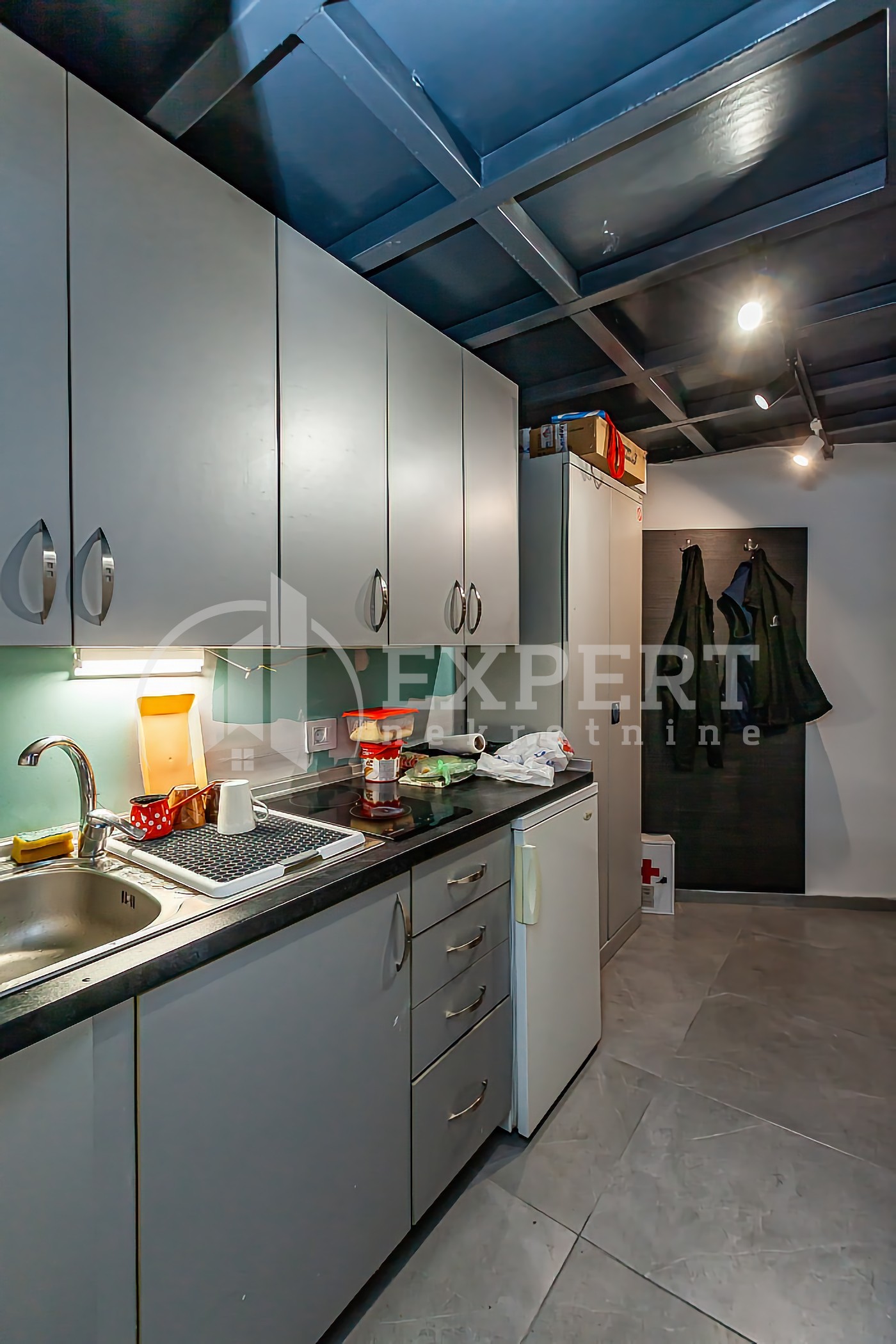 Lokal, 330 m2, Centar, Prešernova ID: p-014204 14